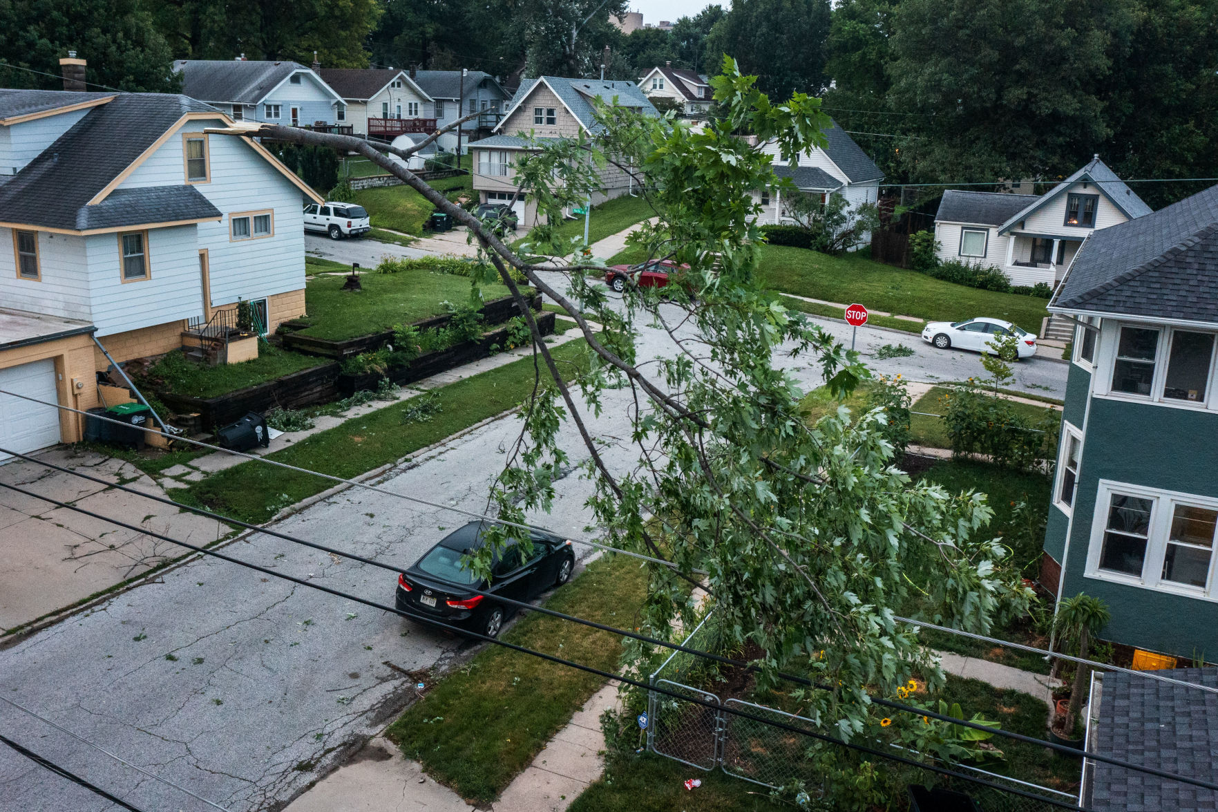 071121-owh-new-stormdamage-pic-cm001.jpg